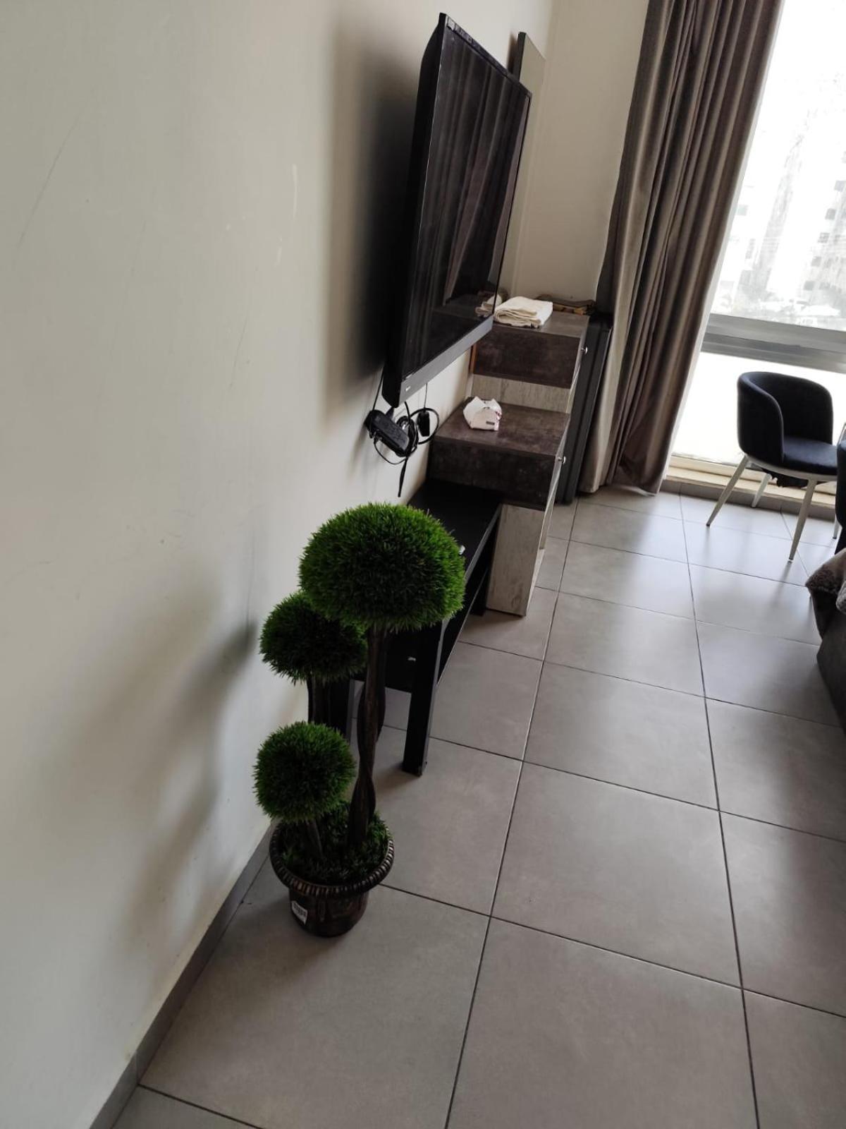Gentle Breeze Studio 2 Amman Bagian luar foto
